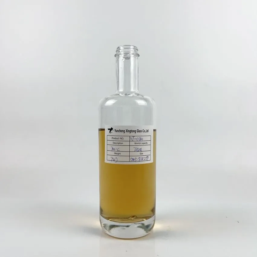 700 ml 750 g elegante runde flache Schulter dicker Boden Wodka Whisky Brandy Gin Glasflasche mit Schraubverschluss